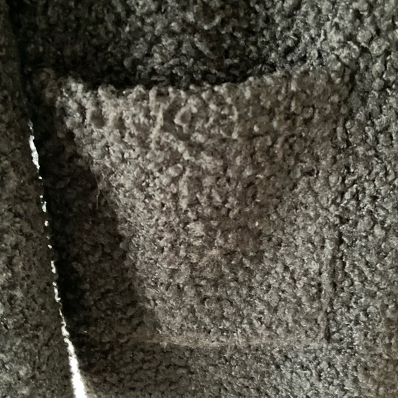 Ladies Charlie 3/4 length coat. - Picture 5 of 7